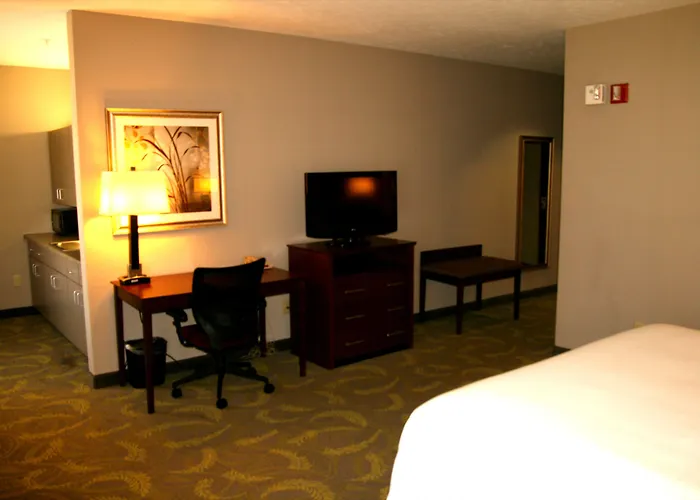 Carpenter Street Hotel 3*